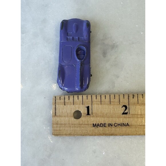 Vintage Tootsie Toy Jaguar Race Car Purple Diecast Made in USA - Picture 9 of 12